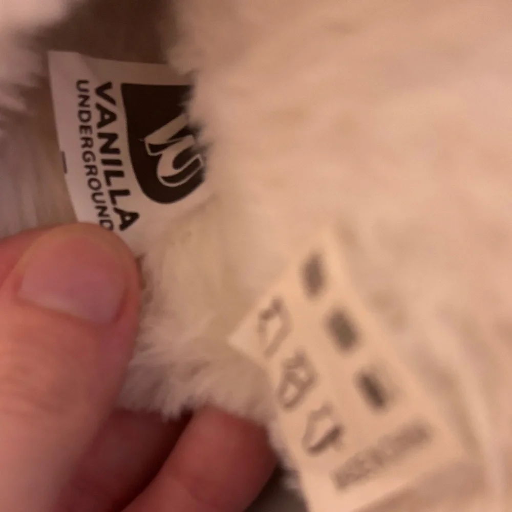 Harry Potter Cozy House Slippers – Super Soft & Magical - Picture 3 of 5